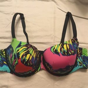 Cacique balconette bra
